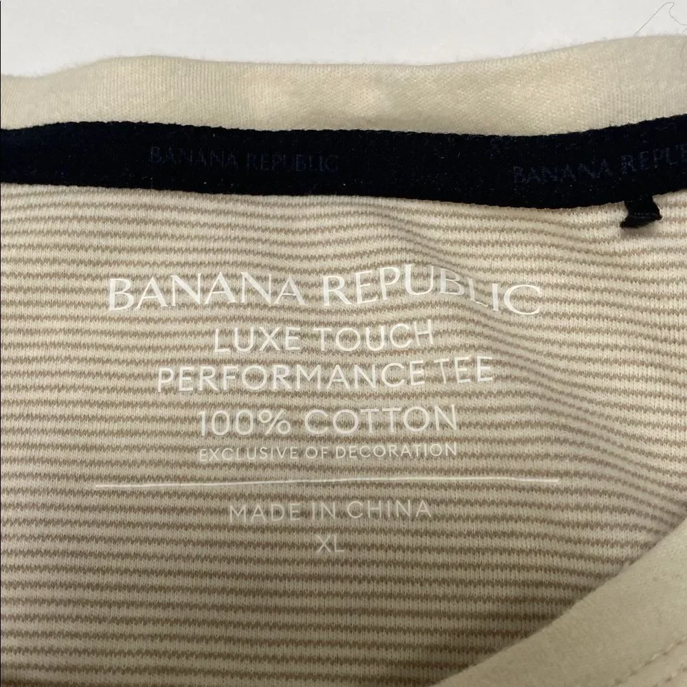 Banana Republic Luxe Touch Performance Tee XL Beige Striped Cotton Short Sleeve